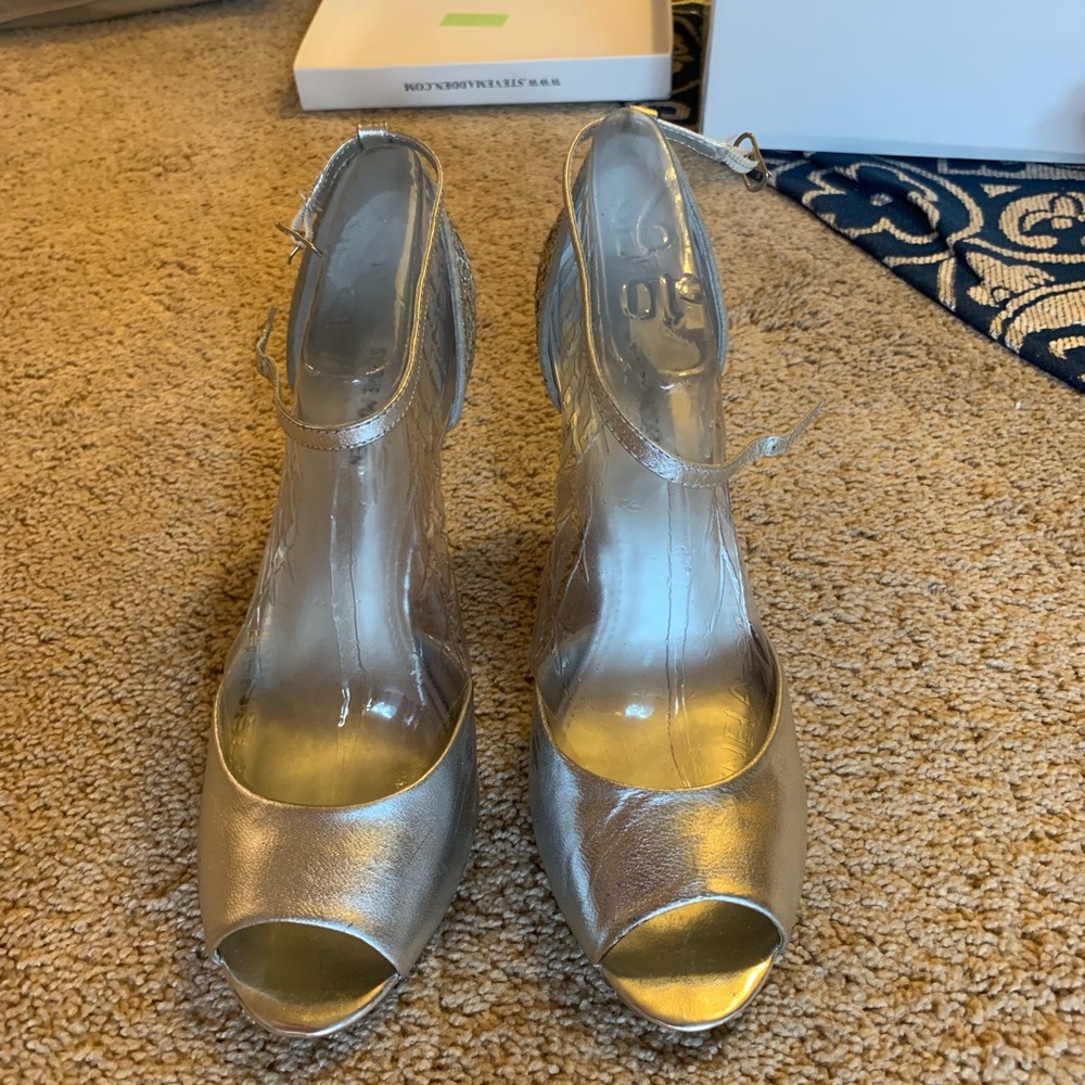 Steve Madden Silver Glitter Back Heels